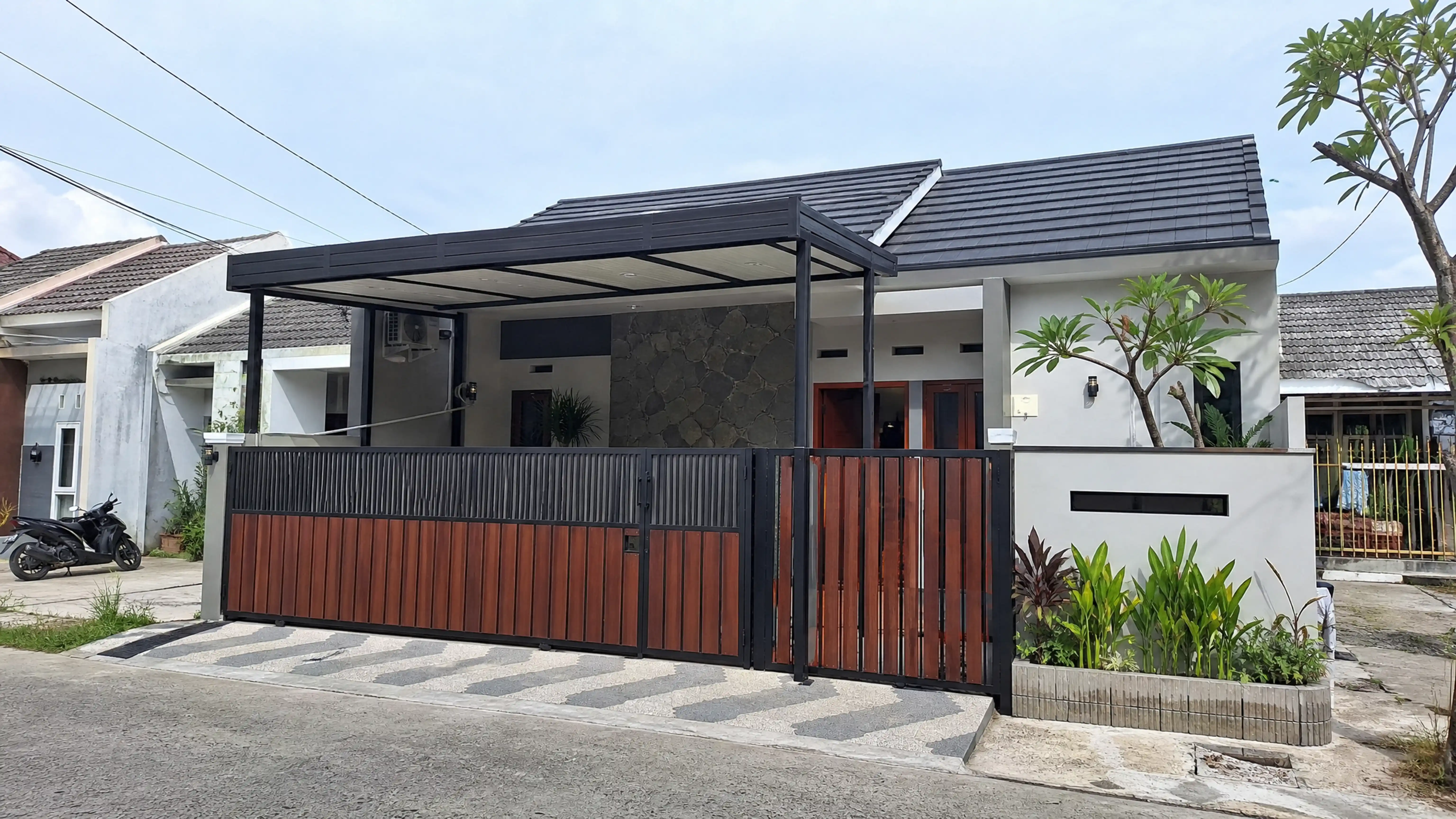 Hasil renovasi dan dekorasi rumah oleh Pola Renovasi