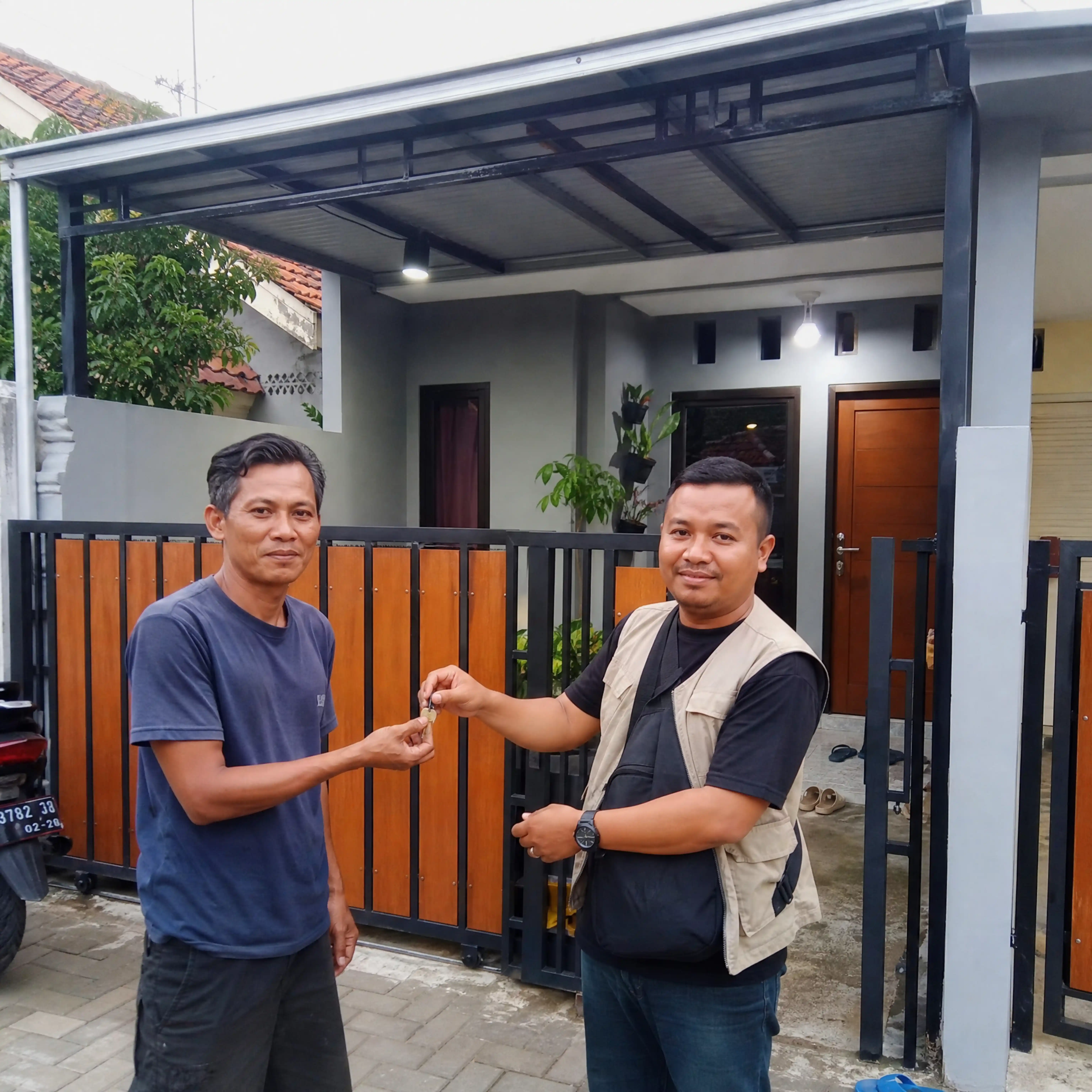 Dapur rumah subsidi yang sudah selesai direnovasi
